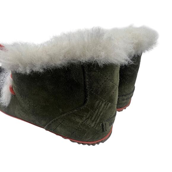 Sorel Out N About Moccasin Slipper Boots Size 8.5 Gray Green Suede Faux Fur - Picture 4 of 7